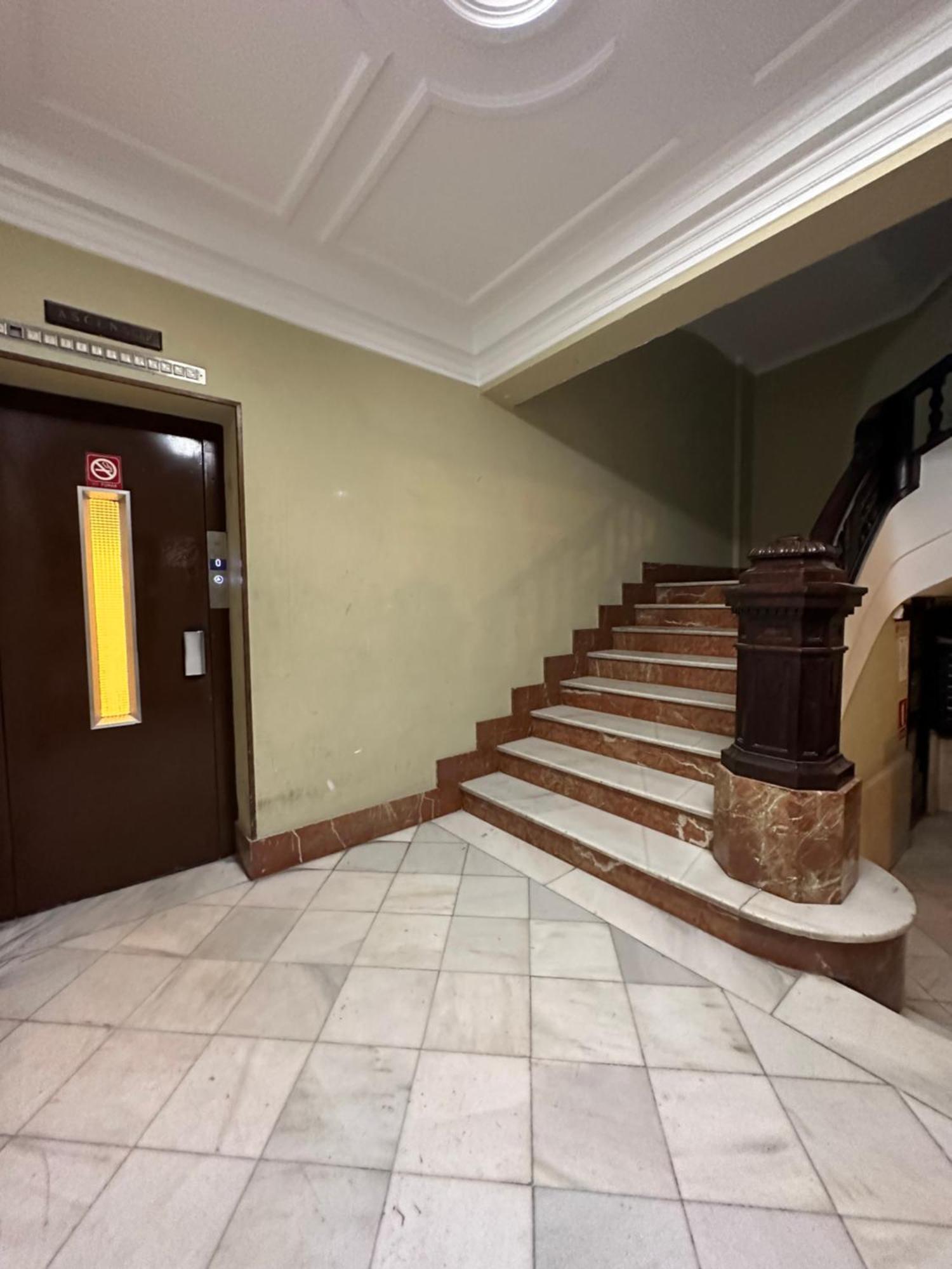 Mirador 1 Del Mercado Central - Habitacion Con Bano Privado En El Centro De La Ciudad Vella Валенсия Экстерьер фото