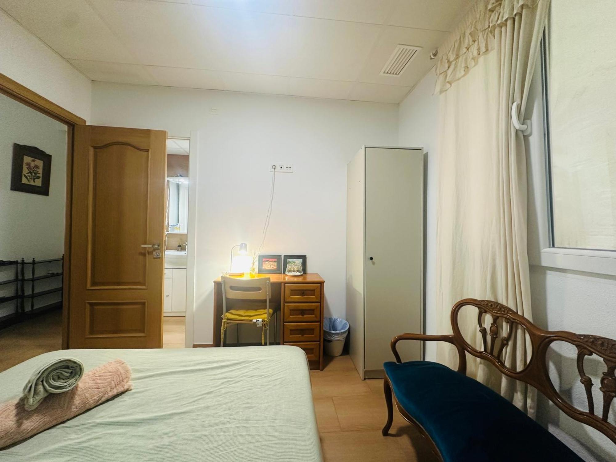 Mirador 1 Del Mercado Central - Habitacion Con Bano Privado En El Centro De La Ciudad Vella Валенсия Экстерьер фото