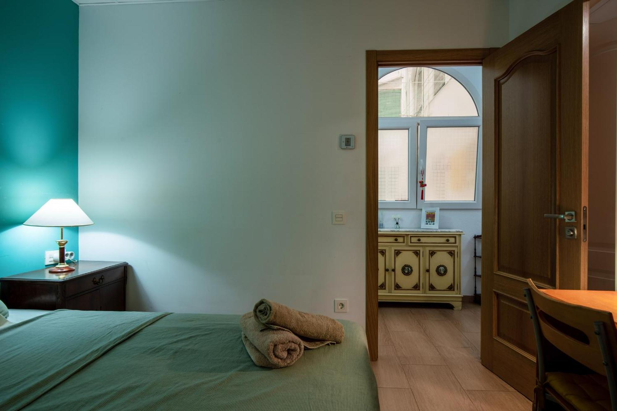 Mirador 1 Del Mercado Central - Habitacion Con Bano Privado En El Centro De La Ciudad Vella Валенсия Экстерьер фото